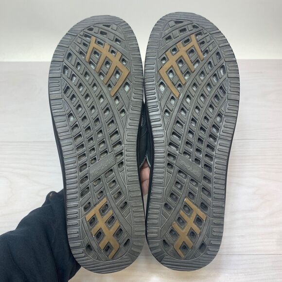 Hey Dude Sami Free Flip Flop Sandals Black Grey Cushioned Men\'s Size 12 main image 4